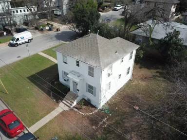 Main picture of 3211 Tom Green St