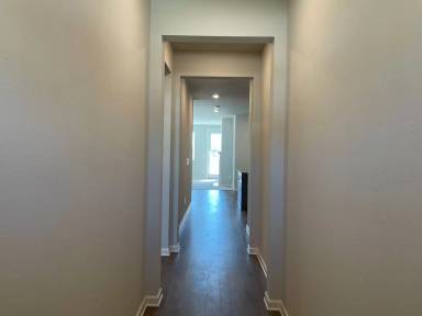 Main picture of 4303 S Willow Dr