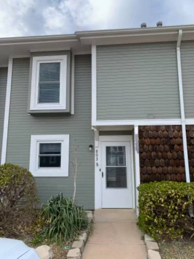 Main picture of 6725 W Shade Ln