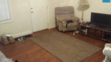 Main picture of 422 N Salisbury St