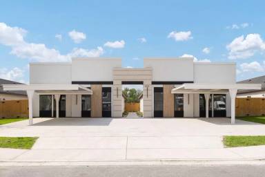 Main picture of 4225 Heron Ave