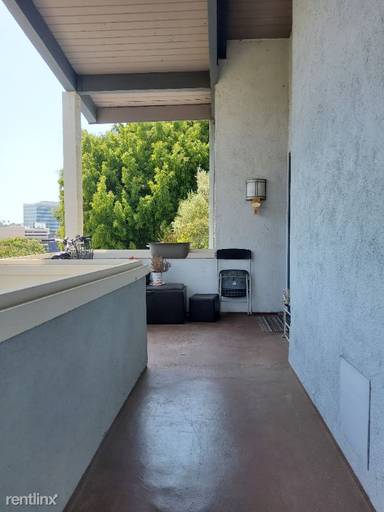 Main picture of 6665 Green Valley Cir