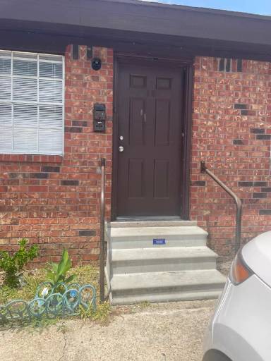 Main picture of 1104 Halsey Street - 9