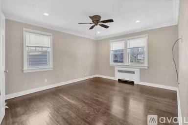 Main picture of 2203 Summit Ter