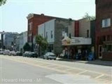 Main picture of 53 W Main St