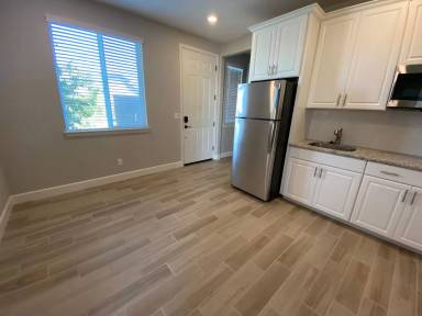 Main picture of 1921 Brogan Dr