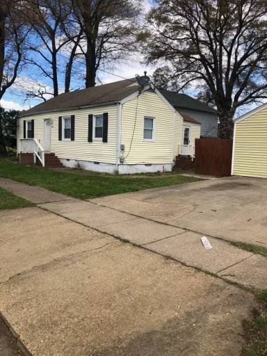 Main picture of 900 Avenue I