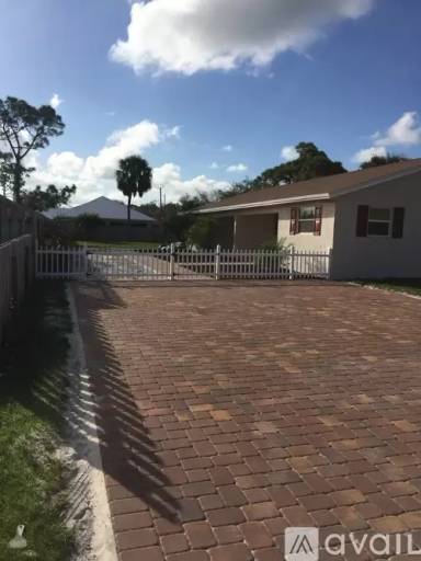 Main picture of 17723 Carver Ave