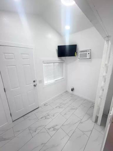 Main picture of 207 Ohara Ave