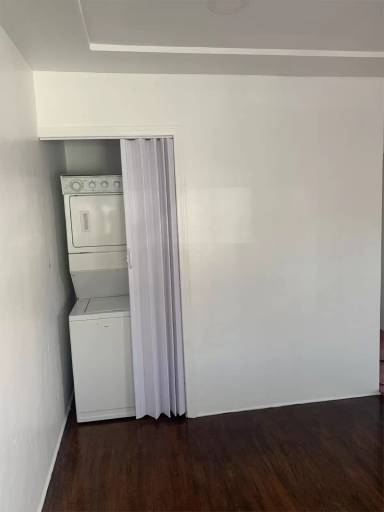 Main picture of 1211 Marline Ave