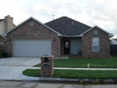 Main picture of 944 N Windermere Dr