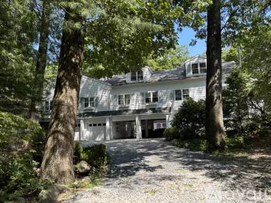 Main picture of 89 Florida Hill Rd