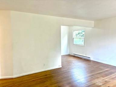 Main picture of 9210 SE Gladstone St