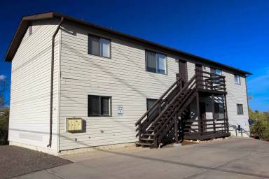 Main picture of 603 Campbell St