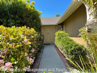 Main picture of 6966 Mewall Dr