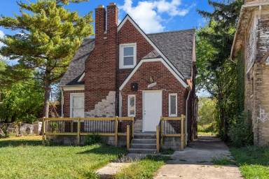 Main picture of 12666 Cloverlawn St