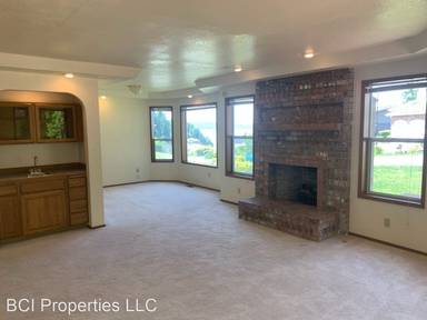 Main picture of 2855 Chambers Bay Dr