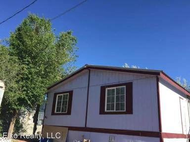Main picture of 461 Victoria Dr