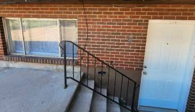 Main picture of 734 Elmhurst Pl