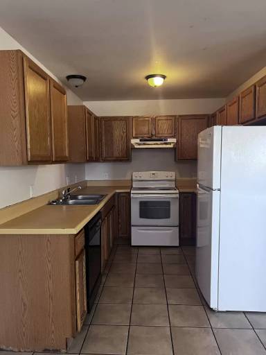 Main picture of 2401 W Main St, Clarksville, AR - 4A