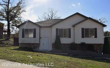 Main picture of 108 Lakeview Ct