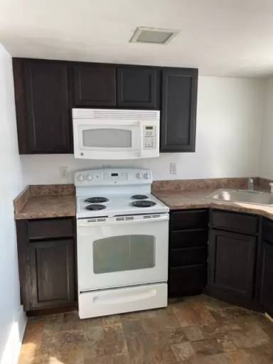 Main picture of 8129 Ingalls St