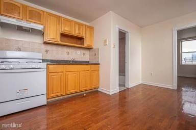Main picture of 700 27th St