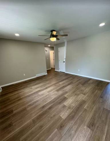 Main picture of 2390 Youngfield St