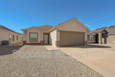Main picture of 1045 Summer House St
