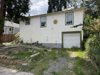 Main picture of 5945 Shasta Ave