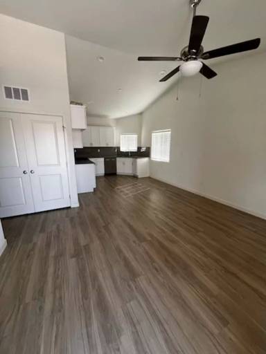 Main picture of 8511 Frankie Lou St