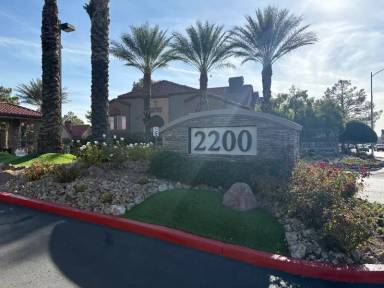 Main picture of The Residence at Canyon Gate