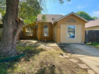 Main picture of 4130 Hunters Sun Dr