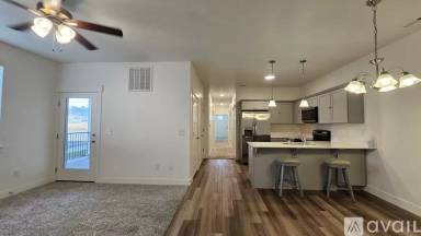 Main picture of 3323 W Hardman Way