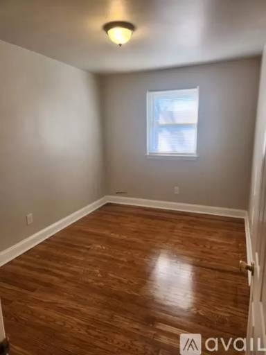 Main picture of 521 Donna Cir