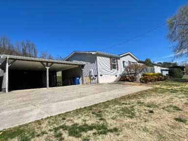 Main picture of 150 Dumplin Valley Rd W
