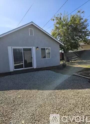 Main picture of 820 Jackson St