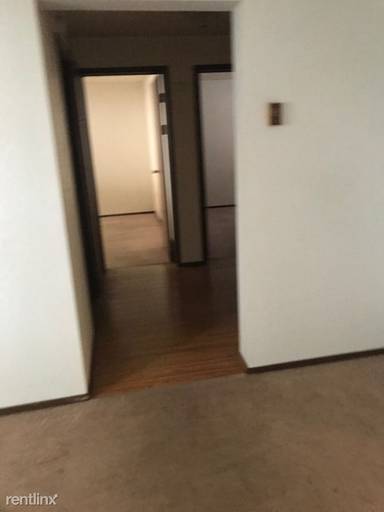 Main picture of 1122 NW Market St