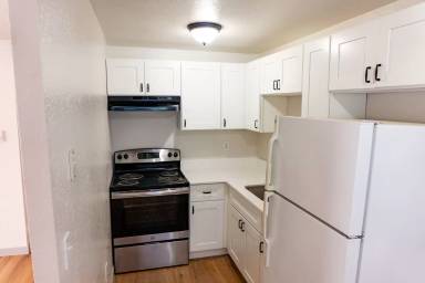 Main picture of 5201 66th St W