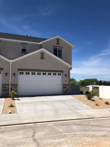 Main picture of Stone Gate Townhomes
