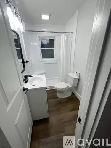 Main picture of 1341 Thomas Dr