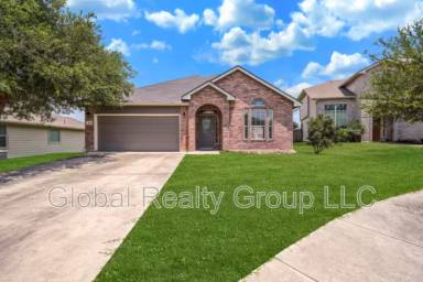 Main picture of 6108 Merion Way