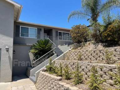 Main picture of 301 S Upas St
