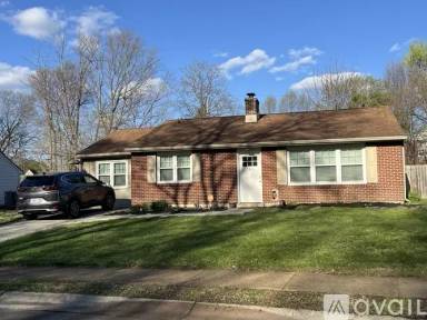 Main picture of 703 Brook Dr