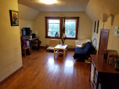 Main picture of 1259 Spaight St