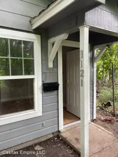 Main picture of 3121 Rosalie St