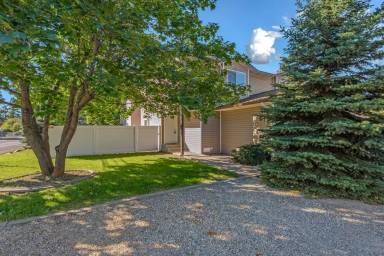 Main picture of 117 W 17th Ave