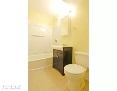 Main picture of 19 Parker Hill Ave