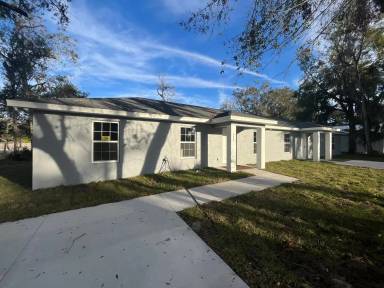 Main picture of 980 Waldon Ave