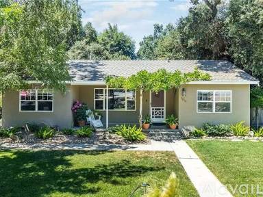 Main picture of 7210 Sombrilla Ave